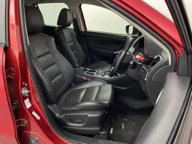 マツダ ＣＸ－５ XD Lパッケージ 群馬県 2016(平28)年 4万km ソウルレッドプレミアムメタリック 純正７型ナビ/AM/FM/Bluetooth/CD/DVD/フルセグTV/前席シートヒーター/全席レザーシート/ステアリングリモコン/アダプティブクルーズコントロール/パーキングスイッチ/BSM/レーンキープアシスト/アイドリングストップ/ETC/コーナーセンサー/AAC/オートライト/BOSEプレミアムサウンド/バックカメラ/パワーシート/シートヒーター/衝突被害軽減ブレーキ/ＬＥＤライト/スマートキー　