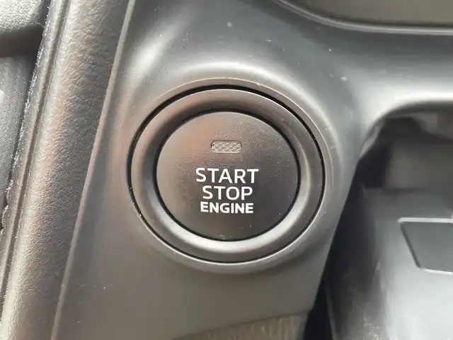 マツダ ＣＸ－３ 15S アーバンドレッサー 千葉県 2020(令2)年 1.7万km マシーングレープレミアムM ワンオーナー/純正SDナビ/(フルセグTV/BT/CD/DVD/FM/AM)/全周囲カメラ/前後ドライブレコーダー/ヘッドアップディスプレイ/ステアリングヒーター/衝突被害軽減システム/車線逸脱警報/クルーズコントロール/ハーフレザーシート/横滑り防止装置/ETC/アイドリングストップ/LEDヘッドライト/フォグランプ/オートライト/ウィンカーミラー/電動格納ミラー/純正16インチAW/シートヒーター/シートリフター/プッシュスタート/スマートキー/フロアマット/ドアバイザー/スペアキー/取扱説明書/保証書