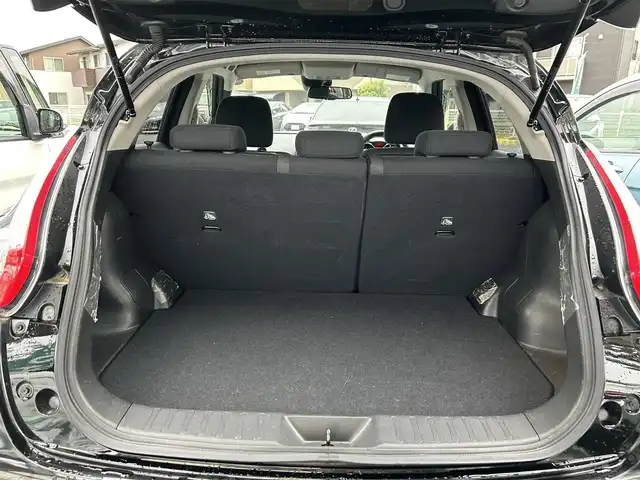 日産 ジューク 15RX Vセレクション 宮城県 2020(令2)年 6.7万km スーパーブラック ワンオーナー/純正ナビ/(AM、FM、フルセグTV、BT、CD、DVD)/純正前後ドラレコ/ＥＴＣ２．０/純正アルミサマータイヤ/(215/55R17)/社外アルミスタッドレスタイヤ/(205/60R16)/プッシュスタートボタン/スペアキー×１/アラウンドビューモニター/バックカメラ/よこすべり防止/アイドリングストップ切り替え/プリクラッシュセーフティー/車線逸脱システム/オートライト