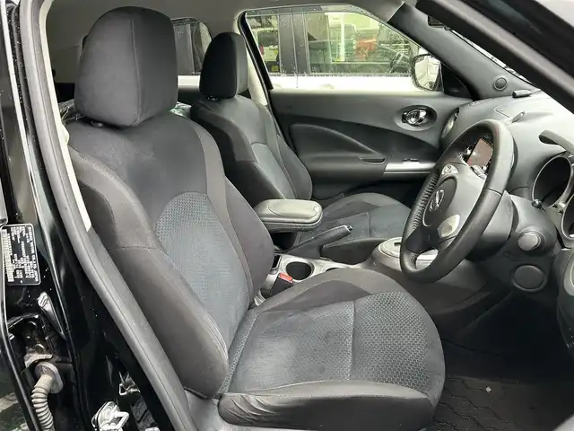 日産 ジューク 15RX Vセレクション 宮城県 2020(令2)年 6.7万km スーパーブラック ワンオーナー/純正ナビ/(AM、FM、フルセグTV、BT、CD、DVD)/純正前後ドラレコ/ＥＴＣ２．０/純正アルミサマータイヤ/(215/55R17)/社外アルミスタッドレスタイヤ/(205/60R16)/プッシュスタートボタン/スペアキー×１/アラウンドビューモニター/バックカメラ/よこすべり防止/アイドリングストップ切り替え/プリクラッシュセーフティー/車線逸脱システム/オートライト