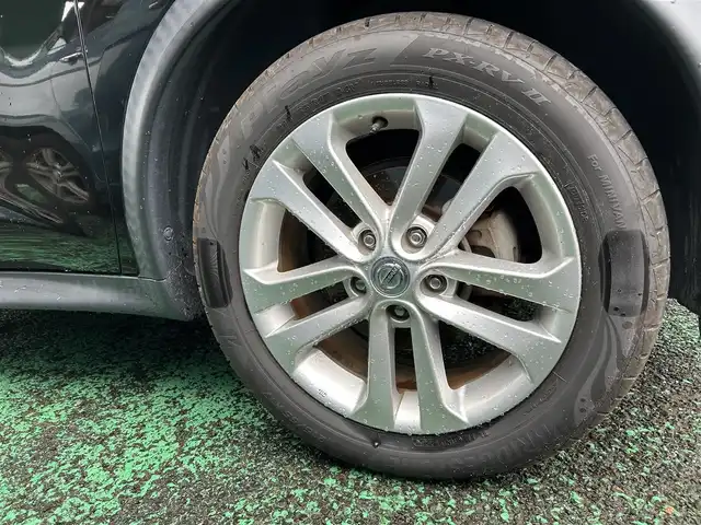 日産 ジューク 15RX Vセレクション 宮城県 2020(令2)年 6.7万km スーパーブラック ワンオーナー/純正ナビ/(AM、FM、フルセグTV、BT、CD、DVD)/純正前後ドラレコ/ＥＴＣ２．０/純正アルミサマータイヤ/(215/55R17)/社外アルミスタッドレスタイヤ/(205/60R16)/プッシュスタートボタン/スペアキー×１/アラウンドビューモニター/バックカメラ/よこすべり防止/アイドリングストップ切り替え/プリクラッシュセーフティー/車線逸脱システム/オートライト