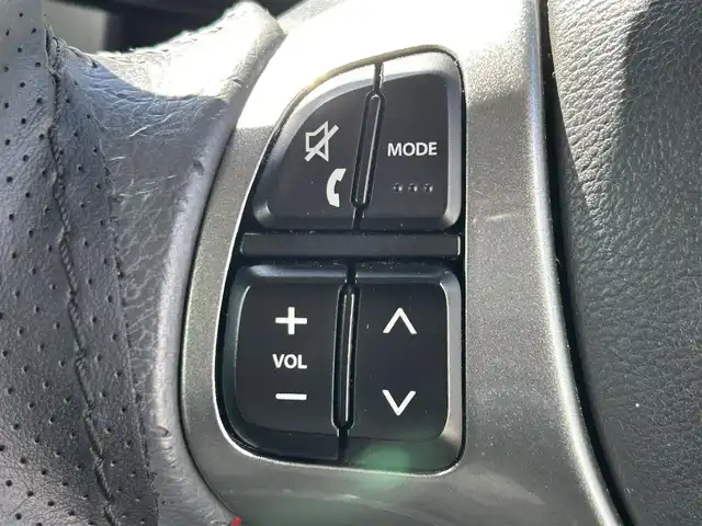 スズキ ハスラー Jスタイル 和歌山県 2015(平27)年 7万km ブルーイッシュブラックパール 社外ナビ(KENWOOD)/フルセグTV/DVD再生/Bluetooth/バックカメラ/ETC/ドラレコ/衝突軽減ブレーキ/横滑り防止機能/オートライト/フォグランプ/シートヒーター/アイドリングストップ/ハンドルスイッチ/プッシュスタート/スマートキー/革巻きハンドル