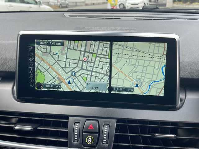 ＢＭＷ ２１８ｄ 福井県 2017(平29)年 9.9万km ミネラルホワイト ４WD/ディーゼルターボ/メーカー純正HDDナビゲーション/（CD/DVD/BT）/バックカメラ/プリクラッシュセーフティ/レーンキープアシスト/パーキングアシスト/ヘッドアップディスプレイ/アダプティブクルーズコントロール/LIMスイッチ/クリアランスソナー/純正17インチアルミホイール/3列シート/黒革シート/前席パワーシート/シートヒーター/LEDヘッドライト/フォグランプ/ステアリングリモコン/オートライト/ETC（ミラー一体型）/プッシュスタート/スマートキー/保証書/取扱説明書