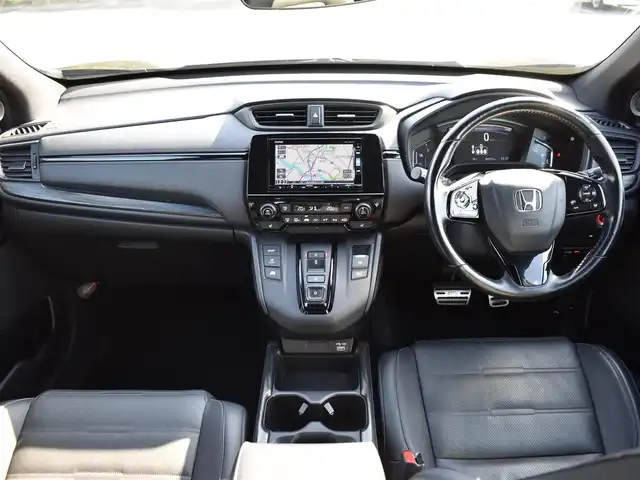 ホンダ ＣＲ－Ｖ ハイブリッド e:HEV EX ブラックED 福岡県 2021(令3)年 6.3万km クリスタルブラックパール 純正Gathersインターナビ【VRU-215CVi】/フルセグTV・BT・CD・DVD・FM・AM・Apple Carplay/電動パノラミックサンルーフ/バックカメラ/ビルトインETC2.0/ナビ連動ドライブレコーダー【DRH-204VD】/アドバンスドルームミラー/パワーバックドア/レザーシート/パワーシート（D席メモリ機能）/革巻きステアリング/ステアリングヒーター/パドルシフト/ホンダセンシング/レーダークルーズコントロール/ブラインドスポットモニター/純正18インチアルミホイール/イルミネーション付スカッフプレート/ブレーキホールド/保証書・取説