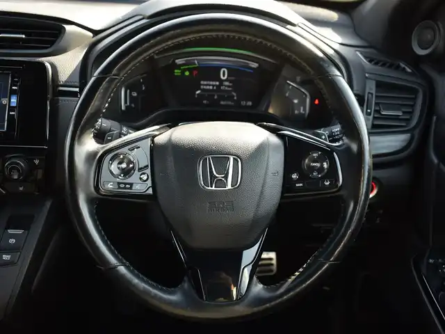 ホンダ ＣＲ－Ｖ ハイブリッド e:HEV EX ブラックED 福岡県 2021(令3)年 6.3万km クリスタルブラックパール 純正Gathersインターナビ【VRU-215CVi】/フルセグTV・BT・CD・DVD・FM・AM・Apple Carplay/電動パノラミックサンルーフ/バックカメラ/ビルトインETC2.0/ナビ連動ドライブレコーダー【DRH-204VD】/アドバンスドルームミラー/パワーバックドア/レザーシート/パワーシート（D席メモリ機能）/革巻きステアリング/ステアリングヒーター/パドルシフト/ホンダセンシング/レーダークルーズコントロール/ブラインドスポットモニター/純正18インチアルミホイール/イルミネーション付スカッフプレート/ブレーキホールド/保証書・取説