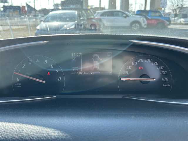 トヨタ シエンタ G 三重県 2017(平29)年 8.2万km レッドマイカM 登録時81851km/禁煙車/strade7インチSDナビ(CN-RE03WD)/・フルセグ・Bluetooth・CD/DVD・AM/F/衝突軽減ブレーキ/レーンディパーチャーアラート/先行車発進お知らせ機能/オートマチックハイビーム/両側パワースライドドア/バックカメラ/フロアマット/ETC/革巻きステアリング/ステアリングスイッチ/プッシュスタート/スマートキー/スペアキー