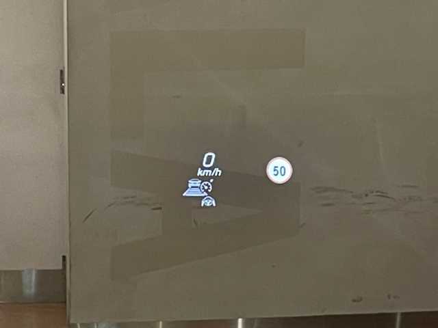 メルセデス・ベンツ Ａ２５０ 4MATIC 道央・札幌 2019(令1)年 0.7万km デジタルホワイト デジタルホワイト/パノラミックスライディングルーフ/レザーエクスクルーシブパッケージ/　・本革シート/　・アンビエントライト/　・ブラウンウォールナットウッドインテリアトリム/アドバンスドパッケージ/　・360°カメラ/　・ヘッドアップディスプレイ/　・アドバンスドサウンドシステム/ナビゲーションパッケージ/　・純正メモリナビ/　・フルセグテレビ/レーダーセーフティパッケージ/　・ACC/　・PRE-SAFE/　・ブラインドスポットアシスト/　・レーンキープアシスト/　・アクティブステアリングアシスト