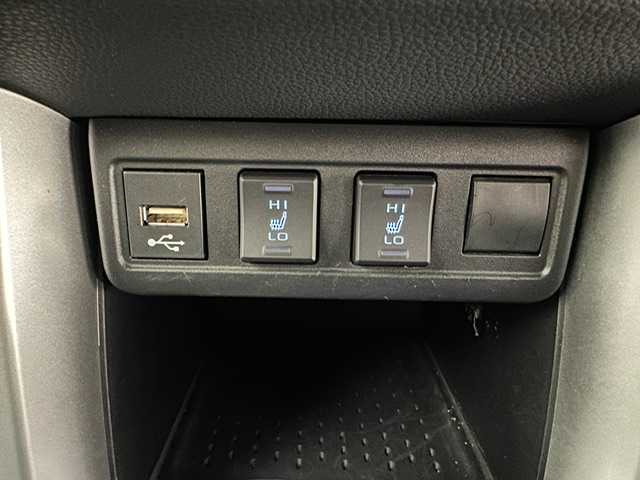 トヨタ カローラ クロス ハイブリッド Z 兵庫県 2022(令4)年 4万km アバンギャルドブロンズメタリック 純正ディスプレイオーディオ/社外ミラー型ドライブレコーダー/バックカメラ/コーナーセンサー/ルーフレール/LEDヘッドライト/LEDフォグランプ/ハーフレザーシート/パワーシート/パワーバックドア/ヘッドライトレベライザー/ビルトインETC/LTA/PKSB/RSA/純正フロアマット/オートハイビーム/社外AW付スタッドレス4本積込/スペアキー