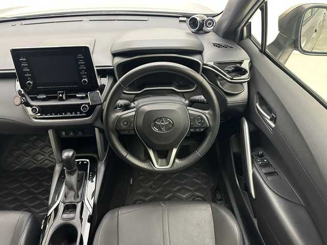 トヨタ カローラ クロス ハイブリッド Z 兵庫県 2022(令4)年 4万km アバンギャルドブロンズメタリック 純正ディスプレイオーディオ/社外ミラー型ドライブレコーダー/バックカメラ/コーナーセンサー/ルーフレール/LEDヘッドライト/LEDフォグランプ/ハーフレザーシート/パワーシート/パワーバックドア/ヘッドライトレベライザー/ビルトインETC/LTA/PKSB/RSA/純正フロアマット/オートハイビーム/社外AW付スタッドレス4本積込/スペアキー