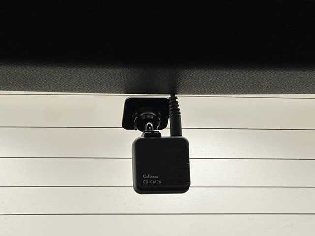 トヨタ カローラ クロス ハイブリッド Z 兵庫県 2022(令4)年 4万km アバンギャルドブロンズメタリック 純正ディスプレイオーディオ/社外ミラー型ドライブレコーダー/バックカメラ/コーナーセンサー/ルーフレール/LEDヘッドライト/LEDフォグランプ/ハーフレザーシート/パワーシート/パワーバックドア/ヘッドライトレベライザー/ビルトインETC/LTA/PKSB/RSA/純正フロアマット/オートハイビーム/社外AW付スタッドレス4本積込/スペアキー