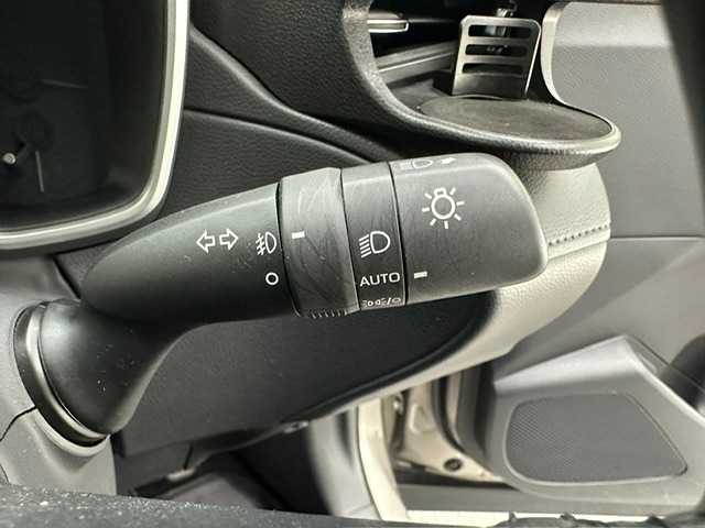 トヨタ カローラ クロス ハイブリッド Z 兵庫県 2022(令4)年 4万km アバンギャルドブロンズメタリック 純正ディスプレイオーディオ/社外ミラー型ドライブレコーダー/バックカメラ/コーナーセンサー/ルーフレール/LEDヘッドライト/LEDフォグランプ/ハーフレザーシート/パワーシート/パワーバックドア/ヘッドライトレベライザー/ビルトインETC/LTA/PKSB/RSA/純正フロアマット/オートハイビーム/社外AW付スタッドレス4本積込/スペアキー