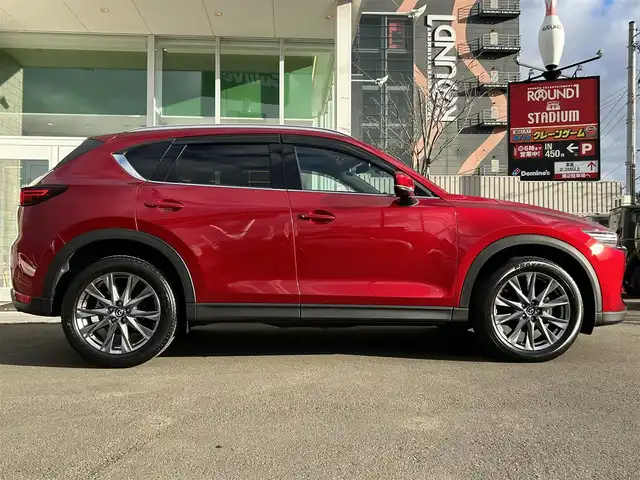 マツダ ＣＸ－５ XD エクスクルーシブモード 道央・札幌 2020(令2)年 2.6万km ソウルレッドクリスタルM ・４WD/・ワンオーナー/・衝突軽減ブレーキ/・ディーゼルターボ/・全方位カメラ/・純正ナビ/　CD＆DVD＆BT＆USB＆フルセグTV/・レザーシート/・パワーシート/・パワーバックドア/・コーナーセンサー/・レーンキープアシスト/・ブラインドスポットモニター/・ヒルディセントコントロール/・アイドリングストップ/・レーダークルーズコントロール/・MT付きAT/・パドルシフト/・オートエアコン/・オートライト/・レインセンサーワイパー/・プッシュスタート/・スマートキー/・ETC/・オートリトラミラー/・ドライブレコーダー/・BOSEスピーカー/・純正フロアマット/・ドアバイザー/・フォグライト/・ウィンカーミラー/・LEDヘッドライト/・純正19インチAW/・ルーフレール