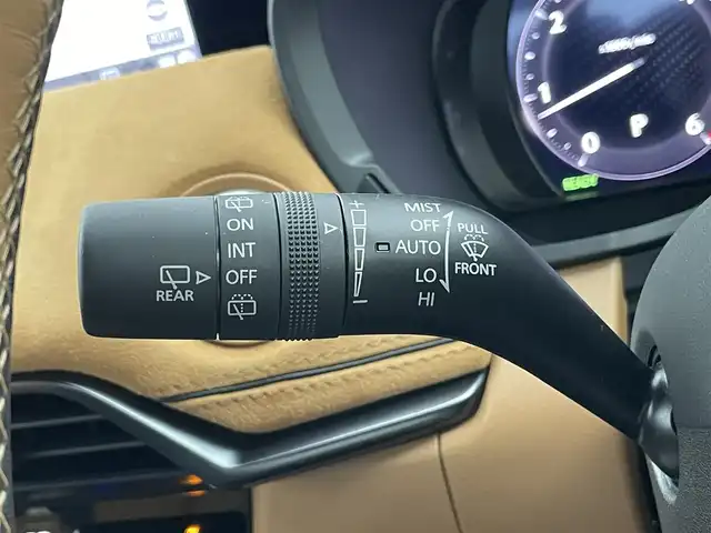 マツダ ＣＸ－６０ XD HV プレミアムスポーツ 埼玉県 2023(令5)年 1.7万km プラチナクォーツメタリック サンルーフ/BOSEサウンド/i-ACTIVSENSE/マツダ・レーダー・クルーズ・コントロール/レーンキープ・アシスト・システム/ブラインド・スポット・モニタリング/純正12.3インチナビゲーション/AM　FM　Type-C　HDMI　フルセグTV/360°ビュー・モニター/ヘッドアップディスプレイ/ドライブレコーダー/スマートキー×２/ETC/メモリーシート/シートヒーター(全席)/置くだけ充電/パドルシフト/革巻きステアリング/ステアリングリモコン/ステアリングヒーター/純正フロアマット/純正20インチアルミホイール/LEDヘッドライト/フォグライト