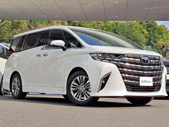 トヨタ アルファード Z 大阪府 2024(令6)年 0.6万km プラチナホワイトパールマイカ /禁煙車//ワンオーナー車//ムーンルーフ//デジタルインナーミラー//14インチディスプレイオーディオ/・ナビゲーション・FM・AM・フルセグTV・HDMI・Applecarplay・AndroidAuto//ディーラーオプション13.2型フリップダウンモニター//ビルトインETC//両側パワースライドドア//パワーバックドア//黒革シート//純正18インチアルミホイール//保証書//取扱説明書//スペアキー