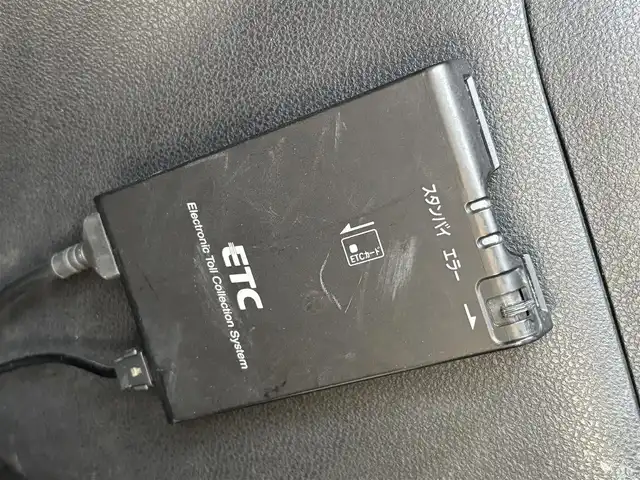 日産 ジューク 15RX 熊本県 2010(平22)年 18.5万km ダイヤモンドシルバー 社外ナビ（CN-RE07WD）/【フルセグTV/CD/DVD/Bluetooth/ラジオ】/バックカメラ/ETC/オートライト/電動格納ミラー/純正フロアマット/純正ドアバイザー/取扱説明書