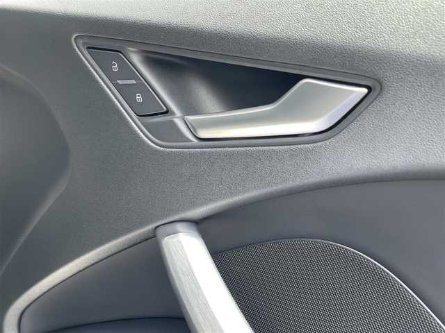 アウディ ＴＴＳクーペ 2.0 TFSI クワトロ 長野県 2015(平27)年 6万km セパンブルーパールエフェクト グレーレザーシート /アシスタンスパッケージ /マトリクスLED /バーチャルコックP/純正ナビ /バックカメラ /ドライブセレクト /電動シート /シートヒーター /ETC /サイドアシスト /BSM /LKA