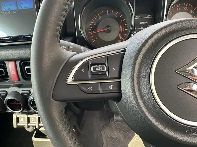 スズキ ジムニー シエラ JC 滋賀県 2023(令5)年 1.2万km キネティックイエロー/ブラック 禁煙車/純正ナビ/Bluetooth/SD/USB/フルセグテレビ/バックカメラ/シートヒーター /クルーズコントロール/ビルトインETC/セーフティサポート/・デュアルセンサーブレーキサポート/・車線逸脱警報機能/・ふらつき警報機能/・先行車発進お知らせ機能/・標識認識機能/・ハイビームアシスト/LEDヘッドライト/ドライブレコーダー