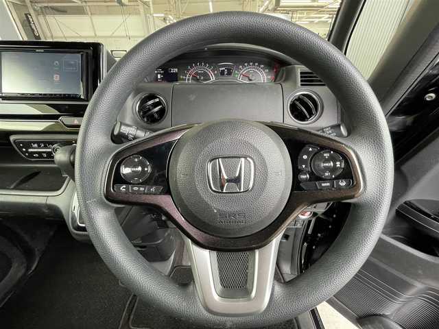 ホンダ Ｎ ＢＯＸ カスタム G L ホンダセンシング 愛知県 2018(平30)年 11.1万km クリスタルブラックパール (株)IDOMが運営する【じしゃロン名古屋鳴海店】の自社ローン専用車両になりますこちらは現金またはオートローンご利用時の価格です。自社ローンご希望の方は別途その旨お申付け下さい/Bluetooth/プッシュスタート/片側パワースライドドア/ドアバイザー/チップアップシート/アダプティブクルーズコントロール/ハンズフリー通話/ビルトインETC/スペアキー/アイドリングストップ/USB入力端子/サンシェード（セカンドシート側左右）