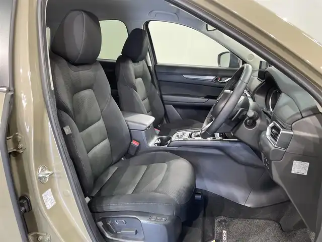 マツダ ＣＸ－５ 20S プロアクティブ 愛知県 2023(令5)年 3万km ジルコンサンドメタリック 純正10.25インチナビ/（Bluetooth/AM/FM/フルセグTV）/衝突軽減ブレーキ/アラウンドビューモニター/レーダークルーズコントロール/シートヒーター/LEDヘッドライト/ETC/ドライブレコーダー/ステアリングヒーター/パワーシート/コーナーセンサー/レーンキープアシスト/スマートキー/スペアキー有/純正17インチAW/パドルシフト
