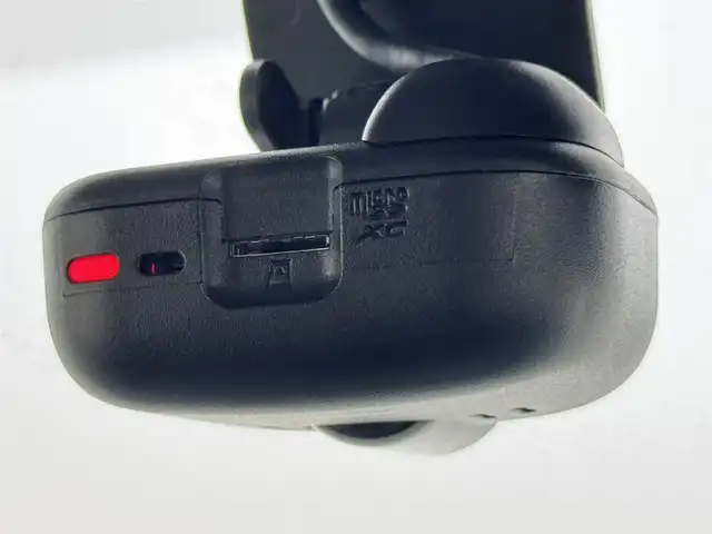 スズキ ハスラー Jスタイル Ⅲ 福岡県 2018(平30)年 6.8万km オフブルーメタリック/スチールシルバー2トーン 社外ナビ／フルセグＴＶ　/バックカメラ　/ＥＴＣ　/前方ドライブレコーダー　/衝突軽減ブレーキ　/レーンキープ　/アイドリングストップ　/シートヒーター　/ルーフレール　/ハーフレザー　/純正１５インチＡＷ　/ＬＥＤライト