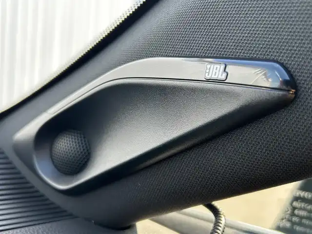 トヨタ ハリアー ハイブリッド Z 滋賀県 2023(令5)年 3.1万km ブラック 純正12.3インチディスプレイ/(Bluetooth/フルセグ/carplay)/モデリスタエアロ/JBL/トヨタセーフティーセンス/・プリクラッシュセーフティ/・レーダークルーズコントロール/・レーンキープアシスト/・ブラインドスポットモニター/・標識認識/・先行車発進告知/・Autoハイビーム/LEDオートライト/フォグ/ヘッドアップディスプレイ/バックカメラ/デジタルインナーミラー/ハーフレザーシート/D席パワーシート/電動リアゲート/電動パーキング/ブレーキホールド/ETC2.0/USB/電動格納ミラー
