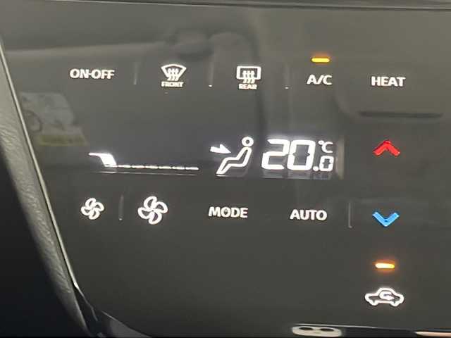 日産 サクラ X 沖縄県 2022(令4)年 1万km ホワイトパール 県外仕入　/禁煙車　/純正１０インチナビ（ＢＴ，フルセグ，ＣＤ／ＤＶＤ，ラジオ）　/アラウンドビューモニター　/コーナーセンサー/ハイビームアシスト/ベンチシート/ドライブレコーダー　/ビルドインＥＴＣ　/純正フロアマット　/ＬＥＤヘッドライト/LEDリヤコンビネーションランプ/純正14インチアルミホイール
