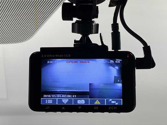 日産 サクラ X 沖縄県 2022(令4)年 1万km ホワイトパール 県外仕入　/禁煙車　/純正９インチナビ（ＢＴ，フルセグ，ＣＤ／ＤＶＤ，ラジオ）　/アラウンドビューモニター　/コーナーセンサー/ハイビームアシスト/ベンチシート/ドライブレコーダー　/ビルドインＥＴＣ　/純正フロアマット　/ＬＥＤヘッドライト/LEDリヤコンビネーションランプ/純正14インチアルミホイール