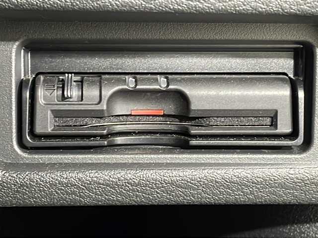 日産 サクラ X 沖縄県 2022(令4)年 1万km ホワイトパール 県外仕入　/禁煙車　/純正９インチナビ（ＢＴ，フルセグ，ＣＤ／ＤＶＤ，ラジオ）　/アラウンドビューモニター　/コーナーセンサー/ハイビームアシスト/ベンチシート/ドライブレコーダー　/ビルドインＥＴＣ　/純正フロアマット　/ＬＥＤヘッドライト/LEDリヤコンビネーションランプ/純正14インチアルミホイール