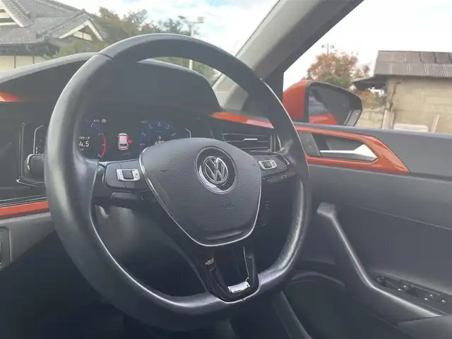 フォルクスワーゲン ポロ TSIコンフォートライン 栃木県 2019(令1)年 2.7万km オレンジ キーレス/ナビ/フルセグTV/バックカメラ/ETC/パークディスタンス/ACC/ブラインドスポット/フロントアシスト/オートライト