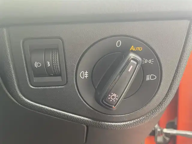 フォルクスワーゲン ポロ TSIコンフォートライン 栃木県 2019(令1)年 2.7万km オレンジ キーレス/ナビ/フルセグTV/バックカメラ/ETC/パークディスタンス/ACC/ブラインドスポット/フロントアシスト/オートライト