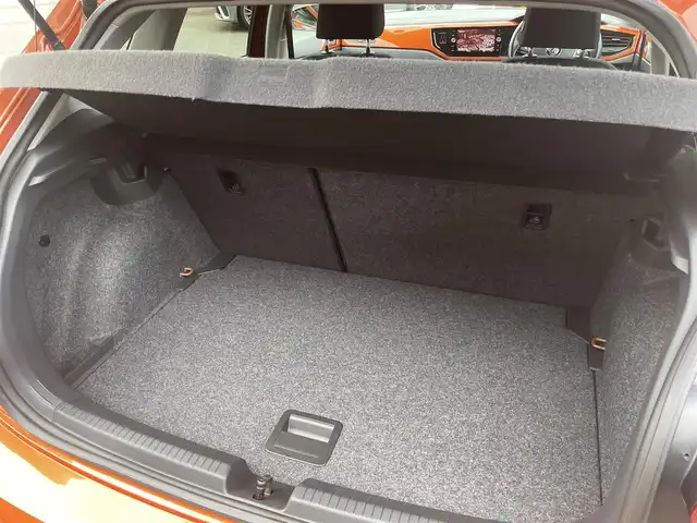 フォルクスワーゲン ポロ TSIコンフォートライン 栃木県 2019(令1)年 2.7万km オレンジ キーレス/ナビ/フルセグTV/バックカメラ/ETC/パークディスタンス/ACC/ブラインドスポット/フロントアシスト/オートライト