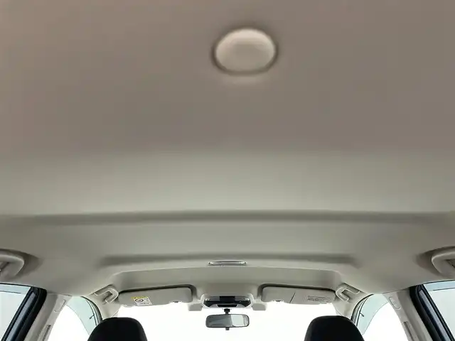 スバル ＸＶ ハイブリッド アドバンス 群馬県 2020(令2)年 4.3万km クールグレーカーキ アイサイトセイフティプラス(運転支援)/・スバルリヤビークルディテクション(後側方警戒支援システム)/アイサイトセイフティプラス(視界拡張)/・サイドビューモニター/ルーフレール(ローマウントタイプ/ブラック塗装)/シャークフィンアンテナ/＝＝＝＝＝/DIATONE8インチナビ/・AM/FM/CD/DVD/SD/USB/Bluetooth/フルセグTV/=====/ブラックルーフレール　アイサイトセイフティプラス（視界拡張／運転支援）　純正ダイアトーン８インチナビ　パワーシート　ポジションメモリー機能　プッシュスタート　スマートキー　オートビークルホールド　禁煙