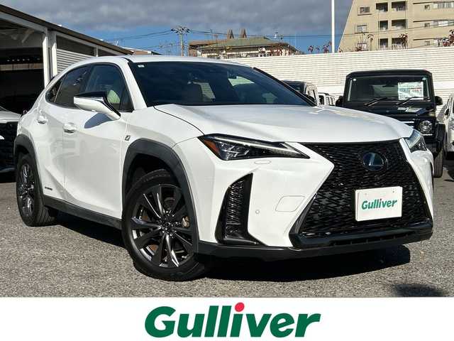 レクサス ＵＸ 250h Fスポーツ 東京都 2021(令3)年 2.2万km ホワイトノーヴァガラスフレーク ワンオーナー/新車時保証書 整備記録簿/取扱説明書　ナビ説明書/レーンキープアシスト/プリクラッシュセーフティー/レーダークルーズコントロール/BSM/純正メーカーSDナビ/フルセグTV/SD/CD/DVD/BD/SDREC/BT/USB/AUX/全方位カメラ　前後ドライブレコーダー/ビルトインETC【2.0】/ヘッドアップディスプレイ/白色レザーシート/シートヒーター/エアシート/フロントパワーシート【運転席メモリー付】/LEDヘッドライト/ハンドルヒーター/電動リアゲート/スマートキー×2/スマートカードキー×1/パドルシフト付革まきハンドル/純正18インチアルミ