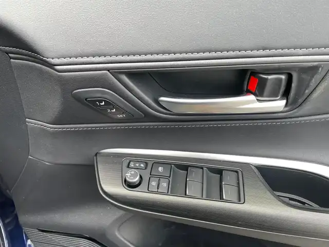 トヨタ ハリアー G レザーパッケージ 茨城県 2021(令3)年 3.6万km ダークブルーマイカ ワンオーナー/純正ディスプレイオーディオナビ（BT/Miracast）/ビルトインETC2.0/レザーシート/前席シートヒーター・クーラー/前席パワーシート/D席シートメモリー/プッシュスタート/プリクラッシュブレーキ・車線逸脱・パーキングサポートブレーキ・クリアランスソナー/レーダークルーズコントロール/パワーバックドア/ステアリングヒーター/デジタルインナーミラー/前ドライブレコーダー/オートハイビーム/純正フロアマット