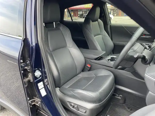 トヨタ ハリアー G レザーパッケージ 茨城県 2021(令3)年 3.6万km ダークブルーマイカ ワンオーナー/純正ディスプレイオーディオナビ（BT/Miracast）/ビルトインETC2.0/レザーシート/前席シートヒーター・クーラー/前席パワーシート/D席シートメモリー/プッシュスタート/プリクラッシュブレーキ・車線逸脱・パーキングサポートブレーキ・クリアランスソナー/レーダークルーズコントロール/パワーバックドア/ステアリングヒーター/デジタルインナーミラー/前ドライブレコーダー/オートハイビーム/純正フロアマット