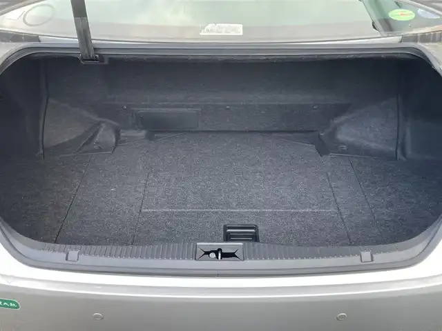 トヨタ クラウン ハイブリッド アスリートG 愛知県 2013(平25)年 9.6万km シルバーM 純HDDナビテレビ/フルセグテレビ/バックカメラ/黒レザーシート/ドライブレコーダー/ビルドインETC/リア電動サンシェード/クルーズコントロール/スマートエントリーキー/純17インチAW/新車保証書　取説/スペアキー