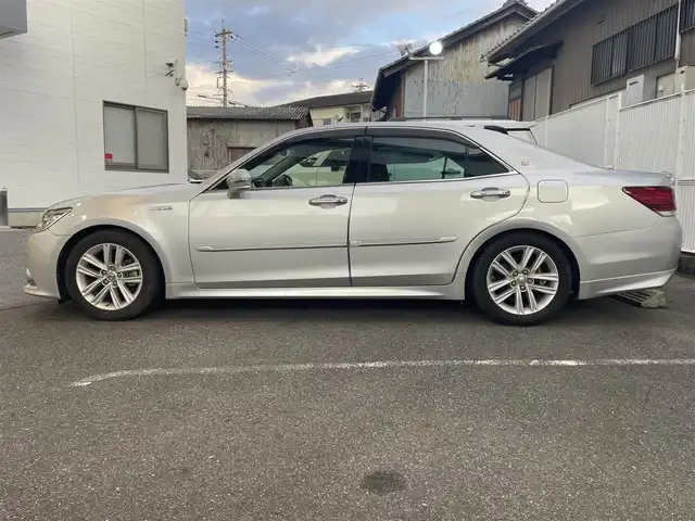 トヨタ クラウン ハイブリッド アスリートG 愛知県 2013(平25)年 9.6万km シルバーM 純HDDナビテレビ/フルセグテレビ/バックカメラ/黒レザーシート/ドライブレコーダー/ビルドインETC/リア電動サンシェード/クルーズコントロール/スマートエントリーキー/純17インチAW/新車保証書　取説/スペアキー