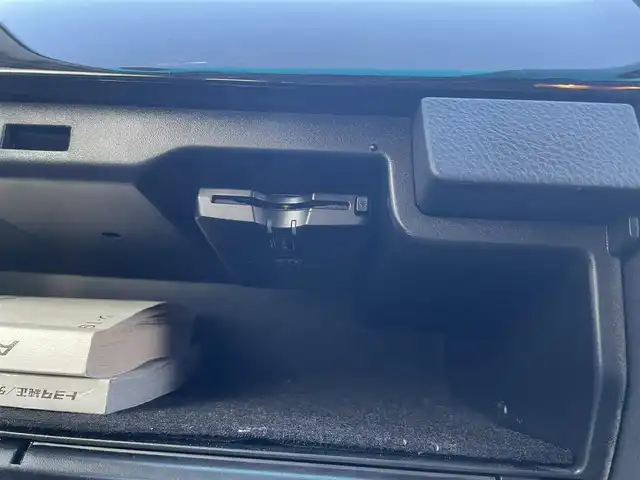 トヨタ アルファード Ｖ AS プラチナセレクション 愛知県 2006(平18)年 17.6万km ホワイトパールマイカ ワンオーナー/キーレスエントリー/スマートドアロック/パワーバックドア/HIDヘッドライト/フォグランプ