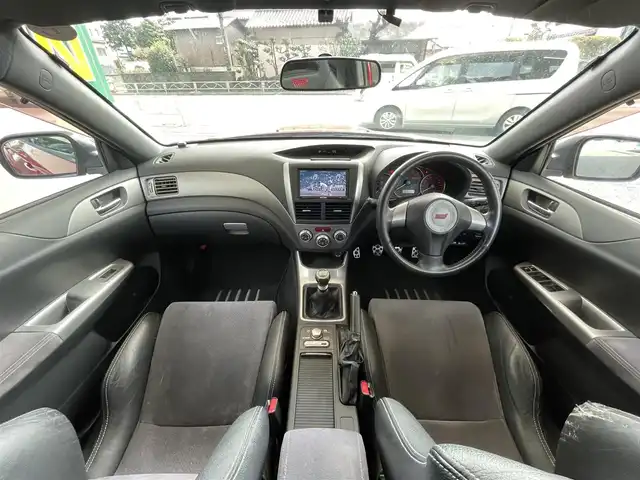 スバル インプレッサ ＷＲＸ STi 東京都 2010(平22)年 8.3万km ライトニングレッド ワンオーナー/社外HDDナビ（AVIC-HRZ900）/Bluetoothオーディオ/DVD/フルセグTV/純正フロアマット/純正１８インチAW/ETC/保証書/取扱説明書/スペアキー