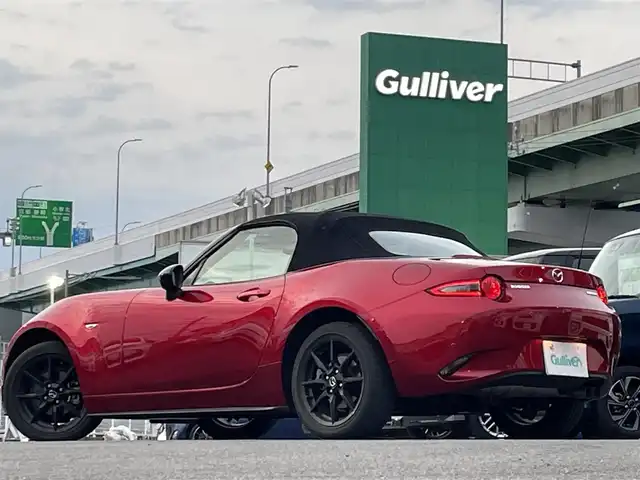 マツダ ロードスター S レザーパッケージ 愛知県 2020(令2)年 4.9万km ソウルレッドクリスタルM マツダコネクトナビ/フルセグTV/本革シート/LEDヘッドライト/純正16インチAW/クリアランスソナー/スマートキー/オートエアコン/運転席＆助手席シートヒーター/パドルシフト/ETC/純正フロアマット
