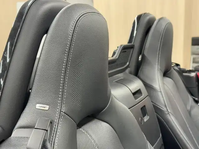 マツダ ロードスター S レザーパッケージ 三重県 2020(令2)年 4.9万km ソウルレッドクリスタルM プレミアムガソリン/FR/MTモード付フロア6AT/純正 7インチナビ/（FM/AM/aha/Stitcher/Bluetooth/USB/CD/AUX/DVD/TV/CarPlay/AndroidAuto）/ドライブレコーダー 前後/ビルトイン ETC（助手席背面パネル）/BOSEサウンドシステム/i-ACTIVSENSE（安全機能）/・スマートシティブレーキサポート（SCBS）/・車線逸脱警報システム（LDWS）/・ブラインドスポットモニタリングシステム（BSM）/・交通標識認識システム（TSR）/・ドライバーアテンションアラート（DAA）/・ハイビームコントロールシステム（HBC）/・パーキングセンサーシステム（前後）/・ABS/・横滑り防止装置/装備/・本革シート/・シートヒーター（D/N）/・オートエアコン/・オートライト/・LEDヘッドランプ/・レインセンサーワイパー（オートワイパー）/・電動調整ドアミラー/・純正16inAW/・プッシュスタート/・ステアリングスイッチ/・スマートキーx1/・保