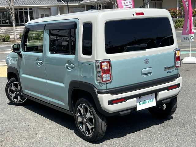 スズキ ハスラー HYBRID X 愛知県 2024(令6)年 0.8万km オフブルーメタリック/ソフトベージュメタリック  ワンオーナー/ スマートキー２個/ プッシュスタート/ スズキセーフティサポート/・　デュアルカメラブレーキサポート/・　誤発進抑制機能/・　車線逸脱警報機能/・　ふらつき警報機能/・　先行車発進お知らせ機能/・　ハイビームアシスト/・　アダプティブクルーズコントロール/・　標識認識機能/・　後退時ブレーキサポート/・　後方誤発進抑制機能/・　リヤパーキングセンサー/ 社外7インチメモリーナビ/・　バックカメラ/・　フルセグ/CD/DVD/BTオーディオ/ ドライブレコーダー/ USB接続/ ステアリモコン/ D/N席シートヒーター/ LEDヘッドライト/ LEDフォグライト/ 純正15インチアルミホイール/ 純正フロアマット/ ドアバイザー/ 新車時保証書/ 車両取説