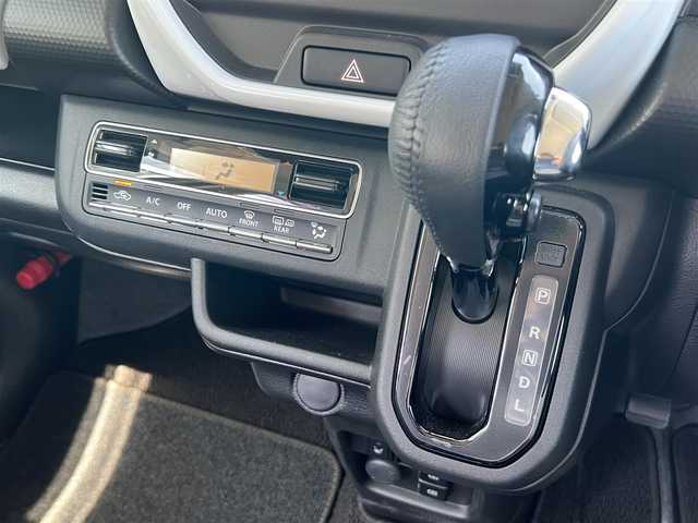 スズキ ハスラー HYBRID X 愛知県 2024(令6)年 0.8万km オフブルーメタリック/ソフトベージュメタリック  ワンオーナー/ スマートキー２個/ プッシュスタート/ スズキセーフティサポート/・　デュアルカメラブレーキサポート/・　誤発進抑制機能/・　車線逸脱警報機能/・　ふらつき警報機能/・　先行車発進お知らせ機能/・　ハイビームアシスト/・　アダプティブクルーズコントロール/・　標識認識機能/・　後退時ブレーキサポート/・　後方誤発進抑制機能/・　リヤパーキングセンサー/ 社外7インチメモリーナビ/・　バックカメラ/・　フルセグ/CD/DVD/BTオーディオ/ ドライブレコーダー/ USB接続/ ステアリモコン/ D/N席シートヒーター/ LEDヘッドライト/ LEDフォグライト/ 純正15インチアルミホイール/ 純正フロアマット/ ドアバイザー/ 新車時保証書/ 車両取説