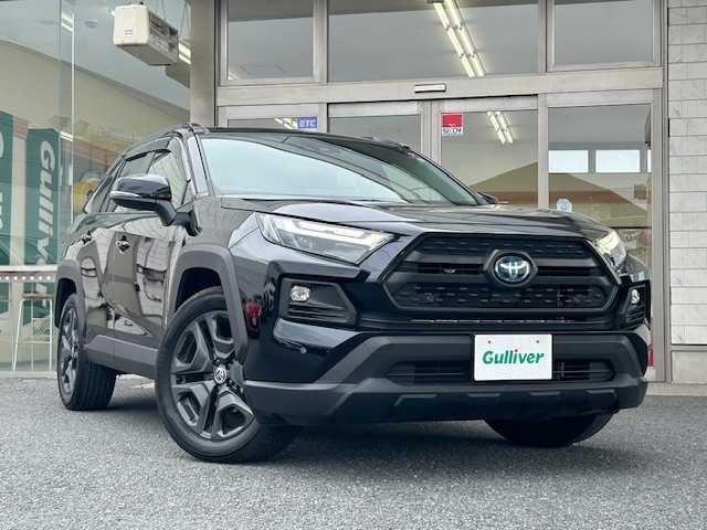 トヨタ ＲＡＶ４ ハイブリッド アドベンチャー 埼玉県 2023(令5)年 2.2万km アティチュードブラックマイカ ワンオーナー/10.5インチコネクテッドナビ対応ディスプレイオーディオ/パノラマムーンルーフ/バックカメラ/デジタルインナーミラー/ブラインドスポットモニター/LEDヘッドライト/シートヒーター/シートベンチレーション/パワーシート/ETC/ステアリングヒーター/保証書/取扱説明書/スペアキー