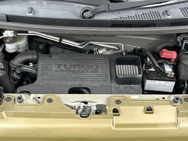 ダイハツ ウェイク X 三重県 2014(平26)年 3.3万km オフビートカーキM 禁煙車/純正メモリーナビ/オートAC/オートライト /LED/フォグ/片側パワースライドドア /横滑り防止装置/アイドリングストップ/スマートキー/プッシュスタート/ベンチシート/純正フロアマット/純正14インチAW/ETC/ドアバイザー