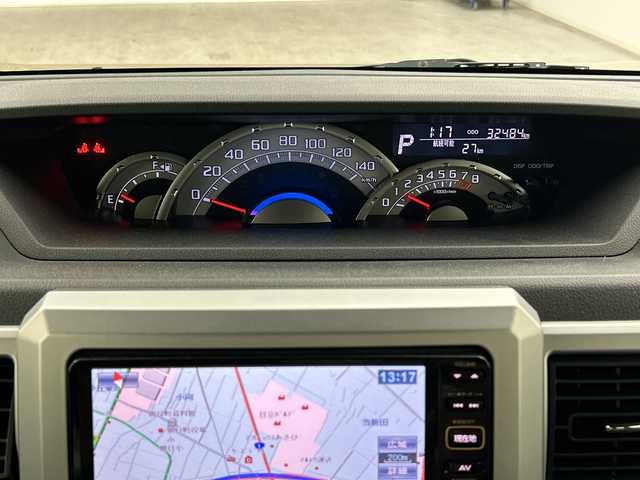 ダイハツ ウェイク X 三重県 2014(平26)年 3.3万km オフビートカーキM 禁煙車/純正メモリーナビ/オートAC/オートライト /LED/フォグ/片側パワースライドドア /横滑り防止装置/アイドリングストップ/スマートキー/プッシュスタート/ベンチシート/純正フロアマット/純正14インチAW/ETC/ドアバイザー