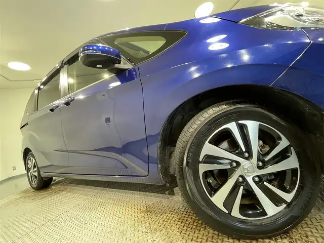 ホンダ フリード G ホンダセンシング 愛知県 2018(平30)年 2.5万km コバルトブルーパール 純正９インチGahersナビ/純正9インチGathersナビ/（CD・DVD再生/FM/AM/フルセグTV/SD/iPod/Bluetooth)/両側パワースライドドア　/ホンダセンシング/　　-衝突軽減ブレーキ　/　　-レーダークルーズコントロール　/　　-誤発進抑制機能/　　-先行車発進お知らせ機能/　　-標識認識機能/　　-路線逸脱抑制機能/　　-車線維持支援システム/ビルトインＥＴＣ　/ＬＥＤヘッドライト　/前後ドライブレコーダー/アイドリングストップ　/LEDフォグランプ/プッシュスタート/　　-スマートキー/後席サンバイザー/ウインドシールドデアイサー