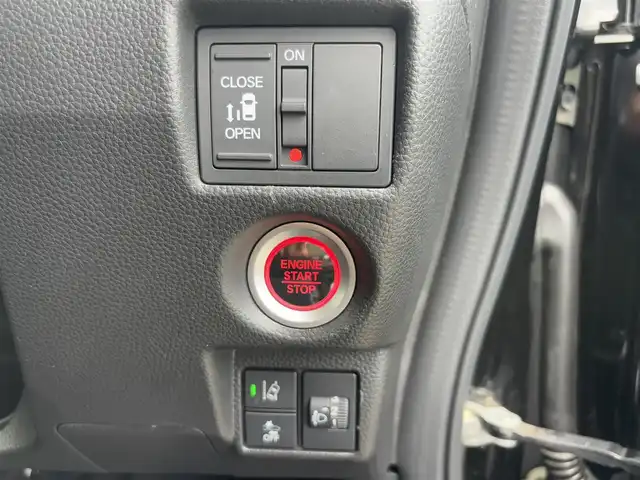 ホンダ Ｎ ＢＯＸ カスタム L 徳島県 2021(令3)年 3.9万km クリスタルブラックパール KENWOOD7インチナビ/　BT/SD/USB/iPod/DISC/フルセグ/ラジオ/ドライブレコーダー　ZDR016/ETC/バックカメラ/片側電動スライドドア/クリアランスソナー/フォグライト/E CON/追従式クルーズコントロール/スペアキー/スマートキー/プッシュスタート/LEDヘッドライト/MULTIFORCHETTAアルミホイール/取扱説明書