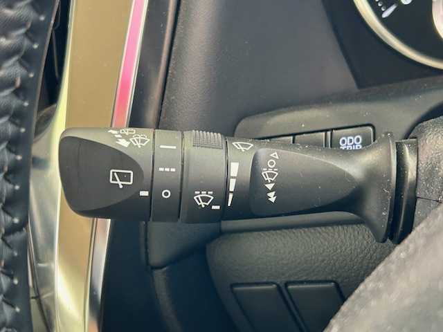 トヨタ アルファード X 埼玉県 2020(令2)年 1.1万km ホワイトパールクリスタルシャイン セーフティセンス/8インチナビ/ CD/DVD/BT/フルセグ/フリップダウンモニター/バックカメラ/両側電動スライドドア/LEDヘッドライト/レーダークルーズコントロール/レーンキープアシスト/純正16インチアルミホイール/スマートキー/ETC/禁煙車