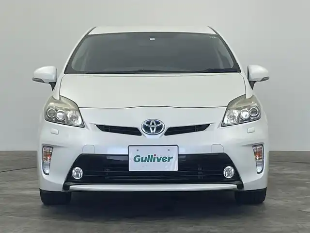 トヨタ プリウス S ツーリングセレクション 群馬県 2014(平26)年 7万km ホワイトパールクリスタルシャイン 純正ナビ　バックカメラ　ビルトインＥＴＣ　ヘッドライトウォッシャー　電動格納ミラー　ステアリングスイッチ　車両接近通報装置　オートエアコン　パワーウインドウ　スマートキー　プッシュスタート　禁煙車